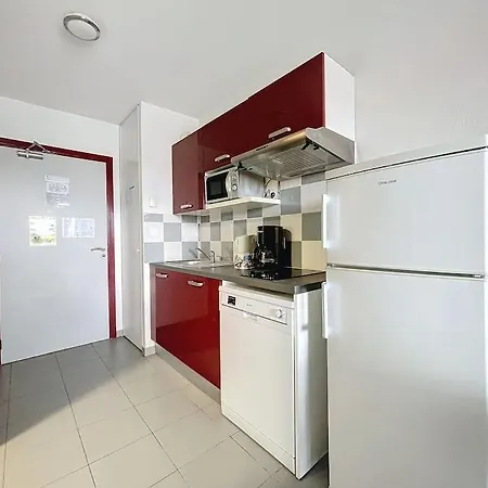 3301-appartement 6 Couchages Avec Piscine *